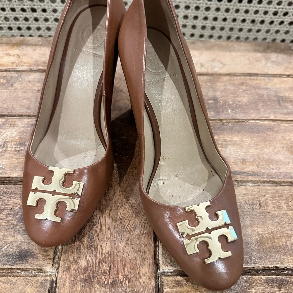 Tory Burch Raleigh Wedge Pumps